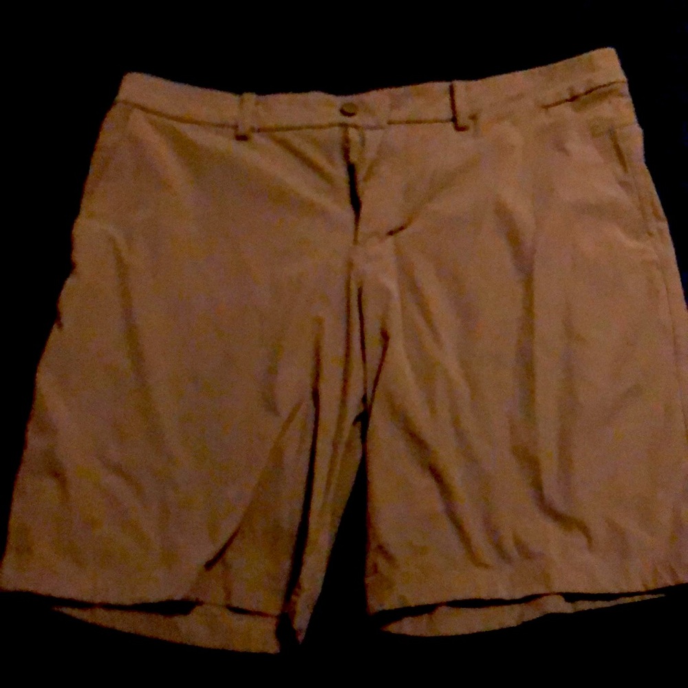 Lululemon commission shorts